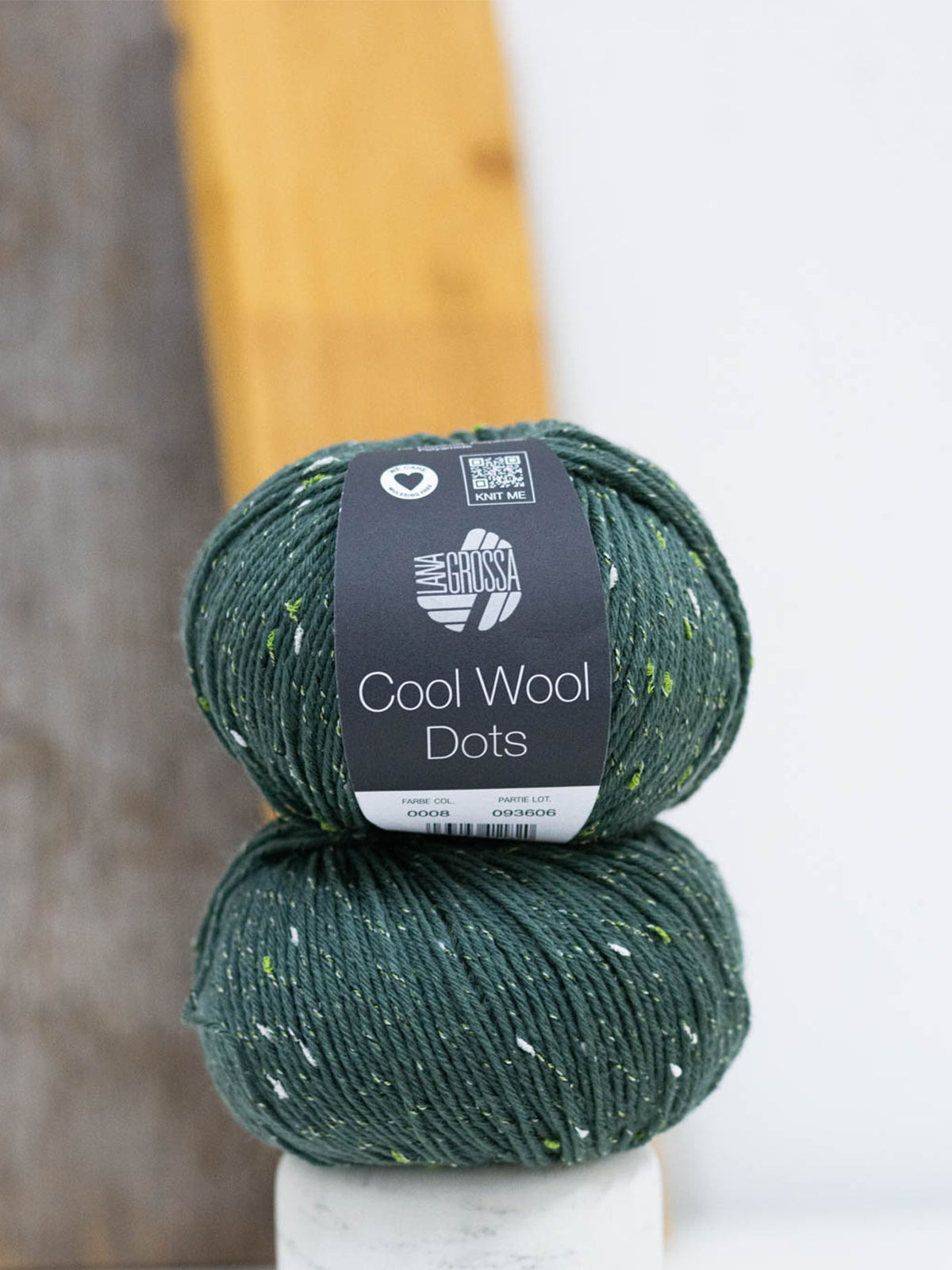 Cool Wool Dots 008 Graugrün