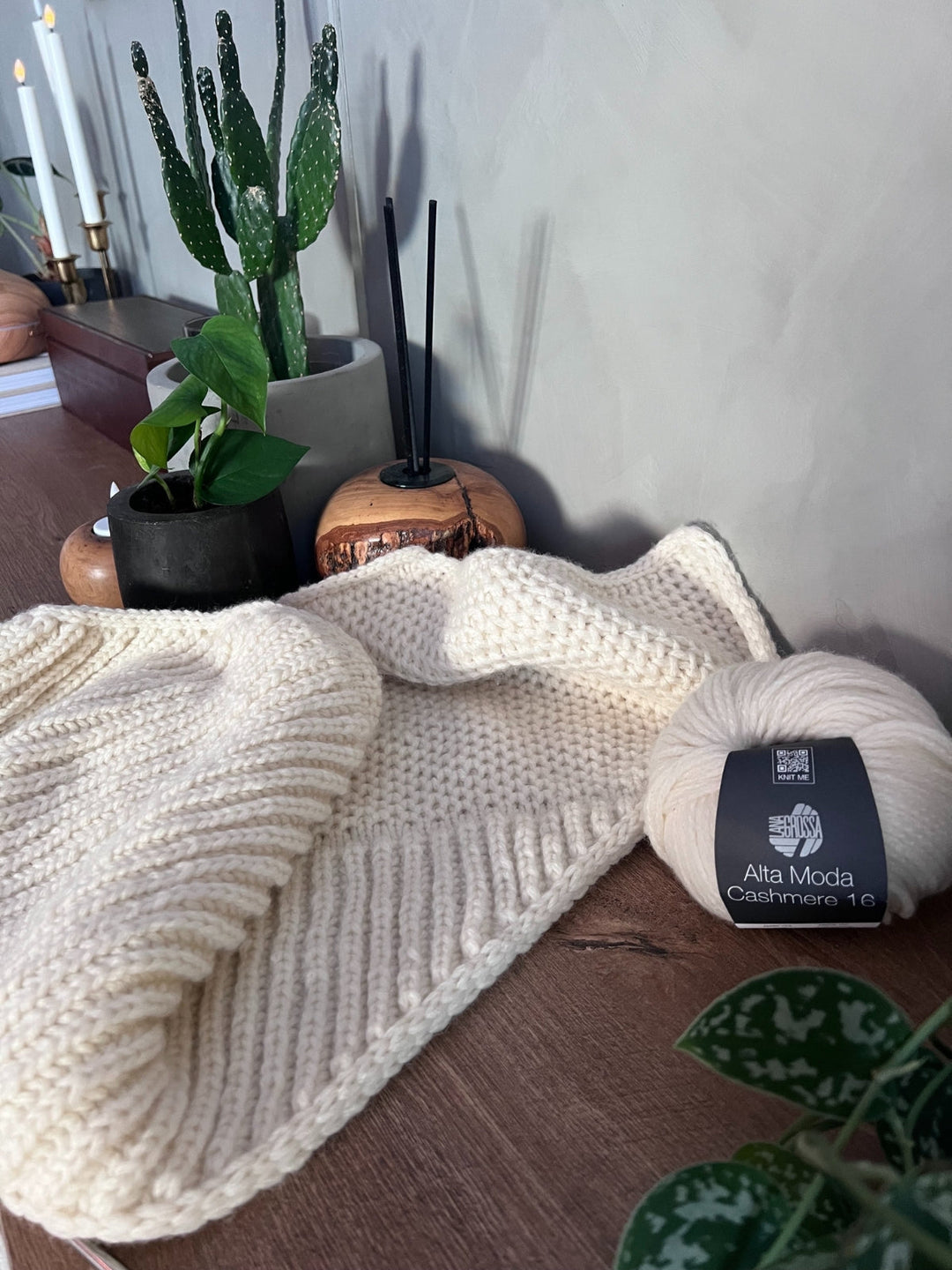 Strickpaket Bombadil Schal – Ruth Walburg