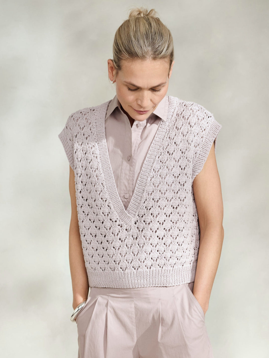 Strickpaket Elastico Pullunder mit V-Ausschnitt