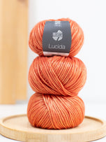 011 Lachsorange