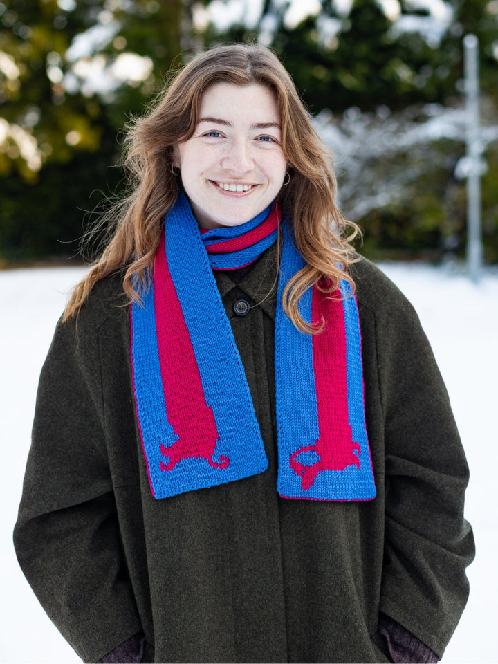 Strickpaket Sausage Dog Scarf - Devout Hand