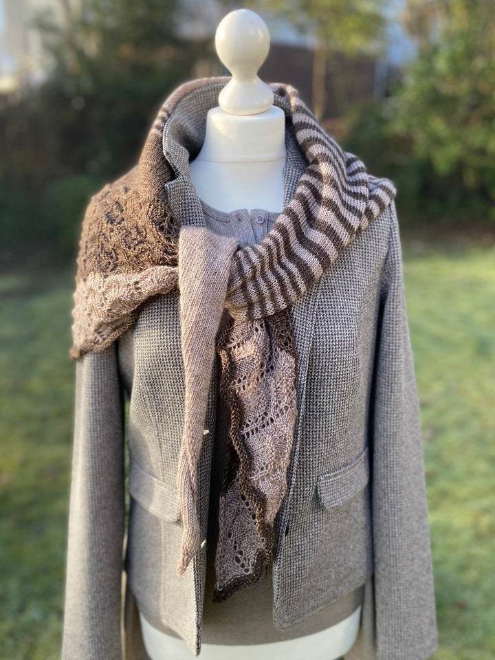 Strickpaket Lizas Tuch Line Poetry