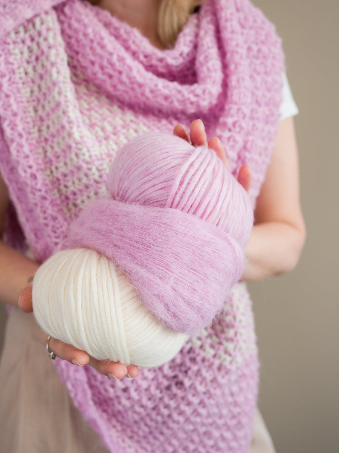 Strickpaket Tulipan Tuch - Tanja Steinbach - mit Originalanleitung
