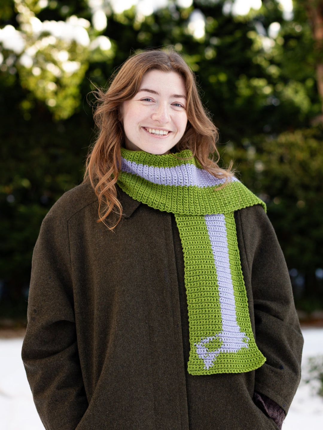 Häkelpaket Sausage Dog Scarf - Devout Hand