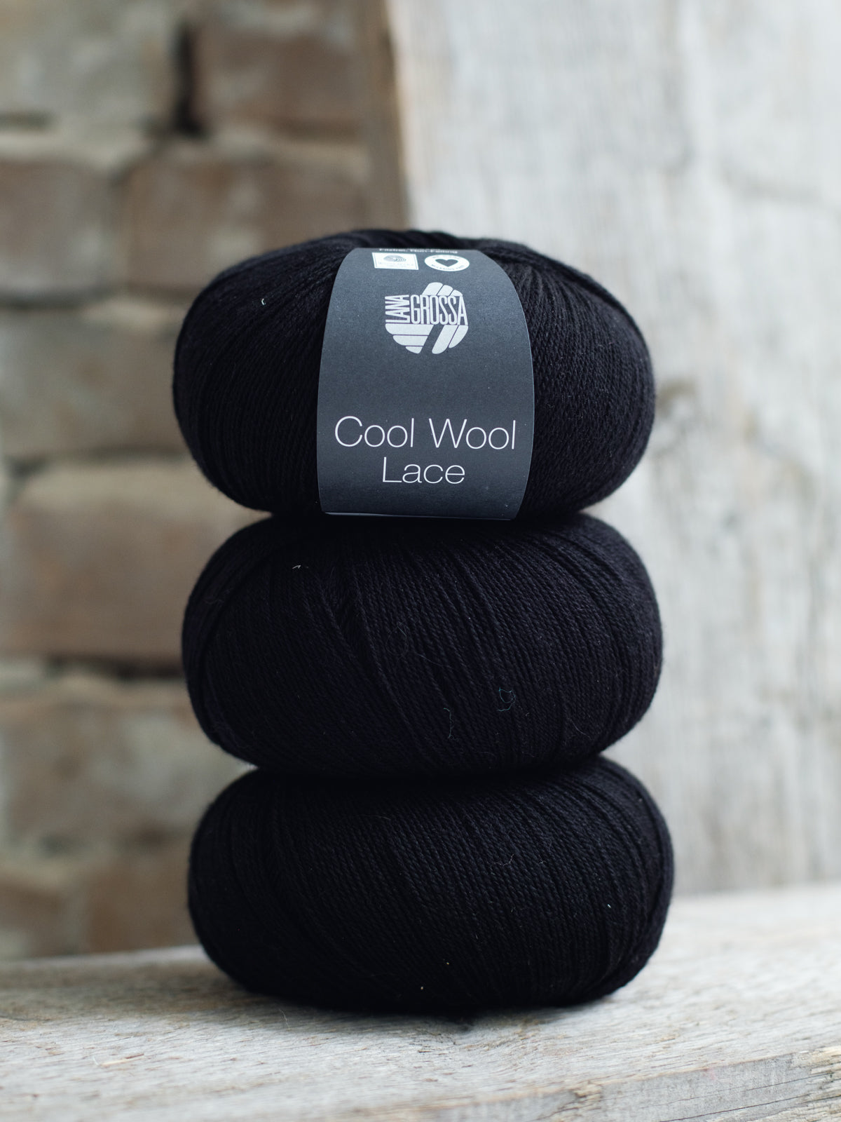 Cool Wool Lace 024 Schwarz
