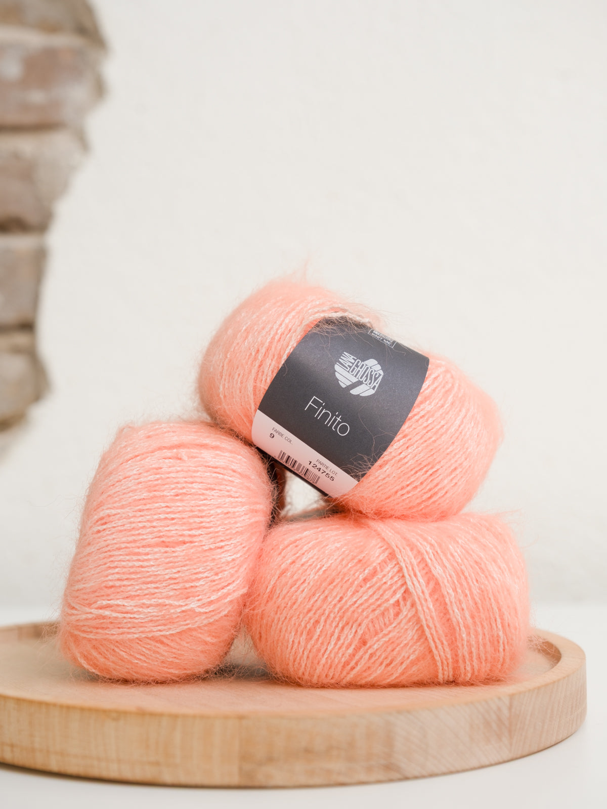 Finito 009 Apricot/Creme
