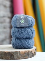 023 Taubenblau