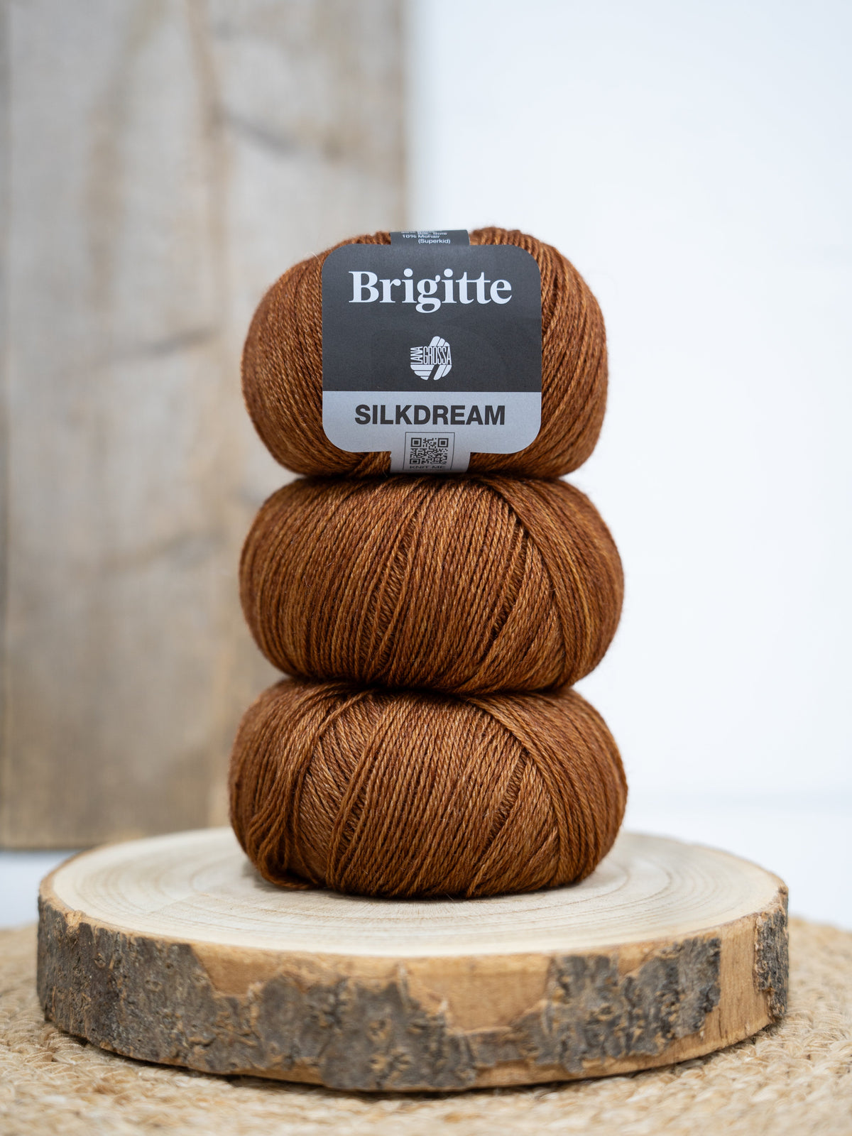 Brigitte Silkdream 001 Camel