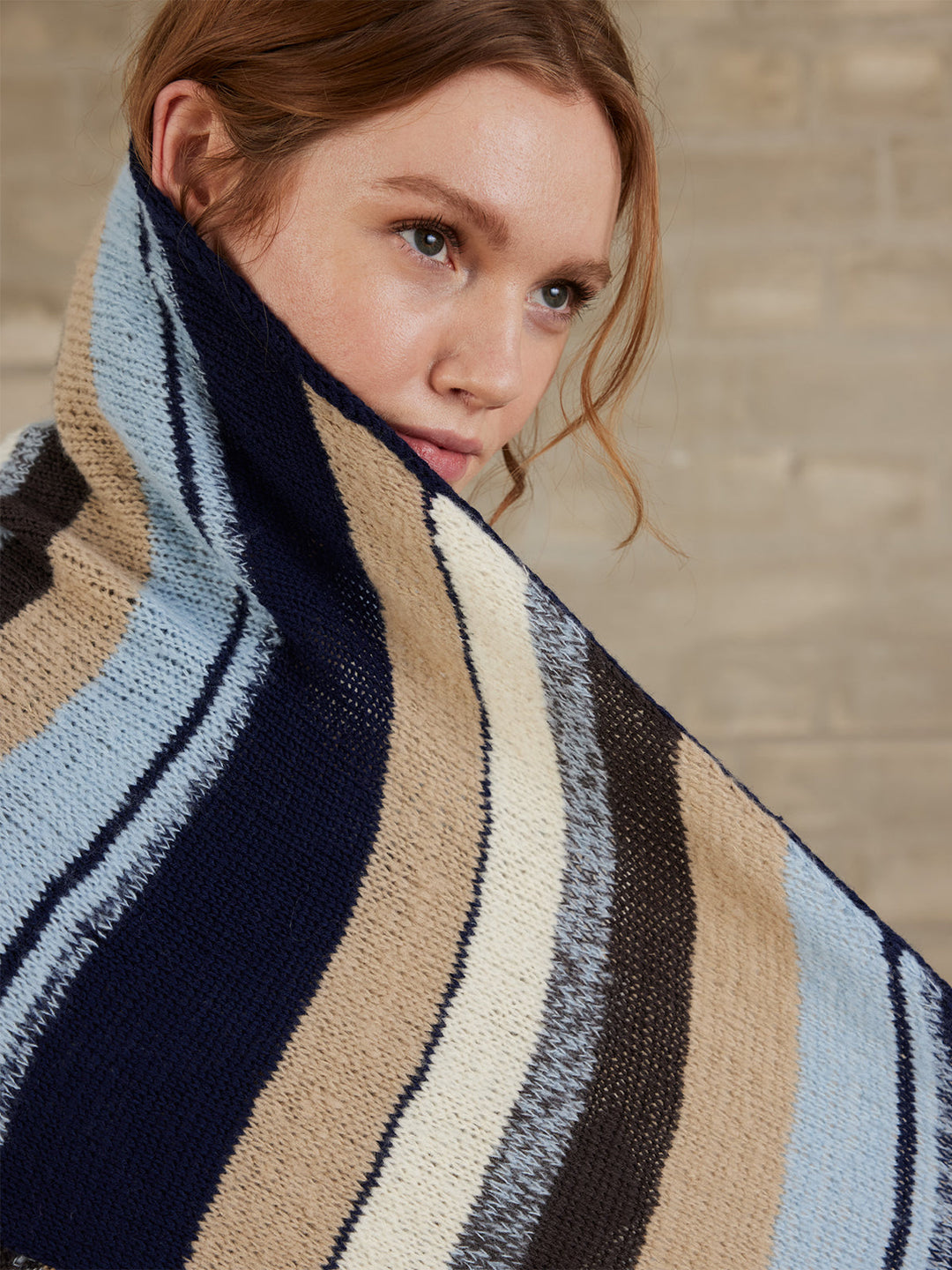 Strickpaket Cool Wool Lace &amp; Soffio Asymmetrisches Dreieckstuch
