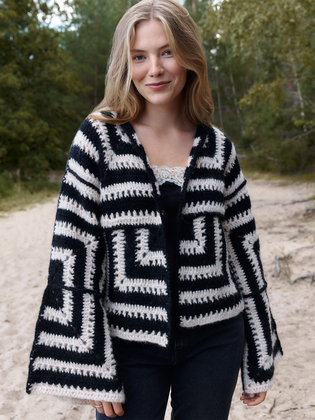 Häkelpaket Alpaca Air  II Granny Jacke