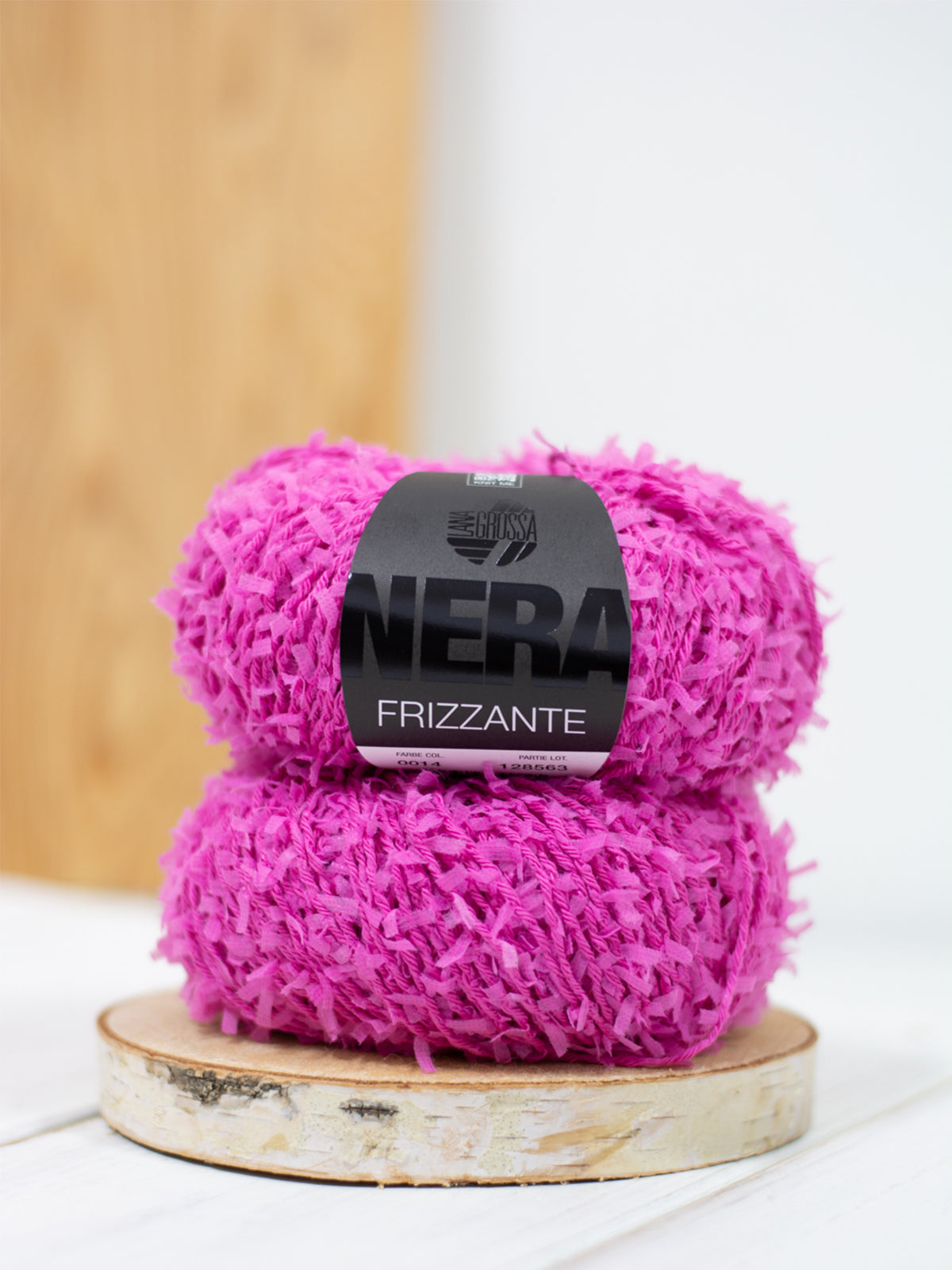 Frizzante 014 Fuchsia