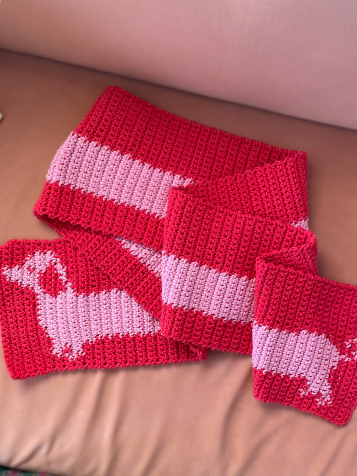 Häkelpaket Sausage Dog Scarf - Devout Hand