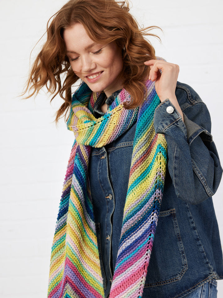 Strickpaket Farfalla Zickzack-Schal